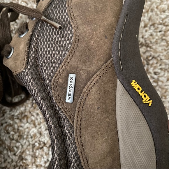 dansko shoes with vibram soles